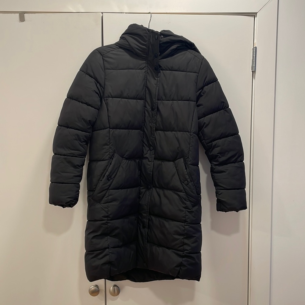 Black H&M long puffer winter coat